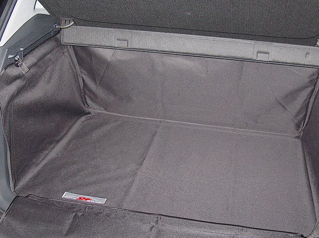 Защитный чехол AUTOSMSTUDIO "Standart" в багажник автомобиля для Mazda 3 III хэчбэк 2013-2019, черный. Артикул TP-MZ3H-STD-BL