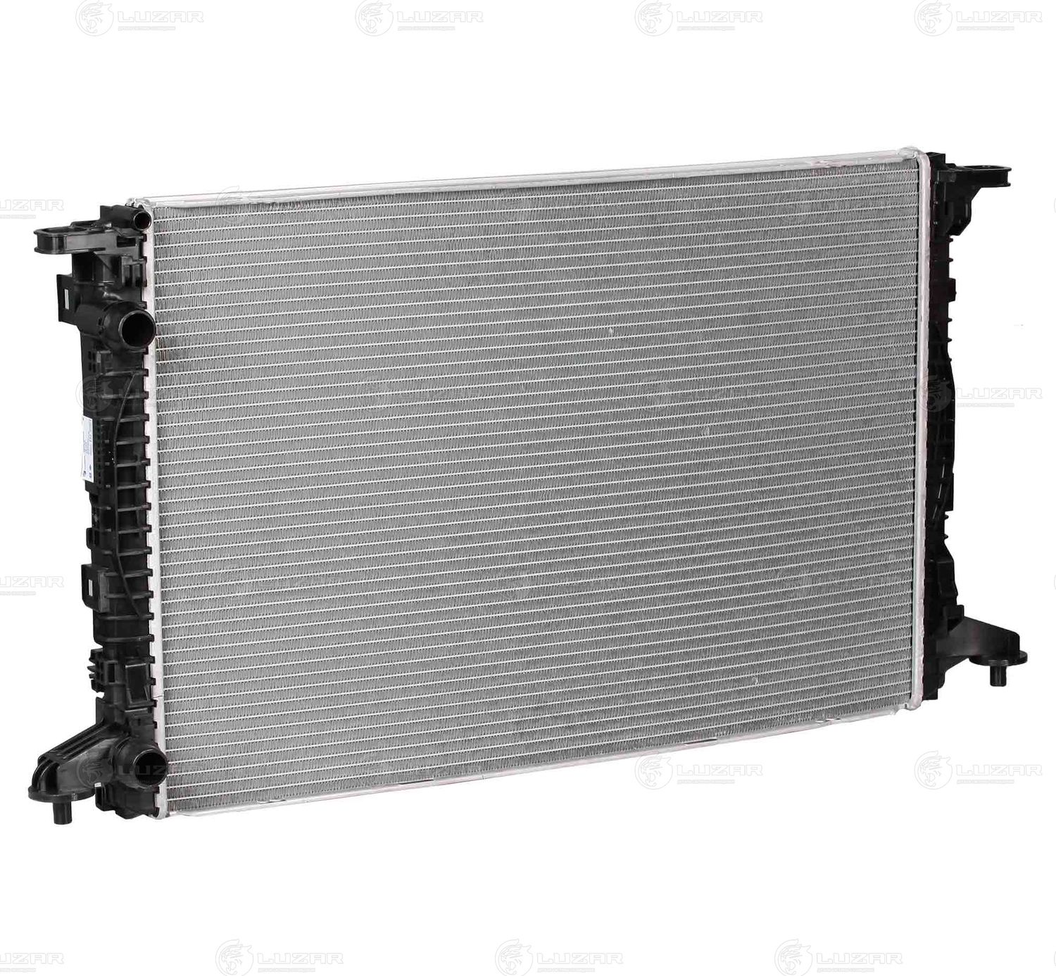 Радиатор охлаждения двигателя Luzar. Артикул LRc 1830