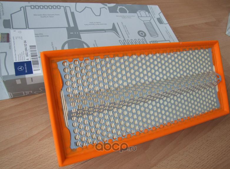 Воздушный фильтр Mercedes-Benz. Артикул A6020940204