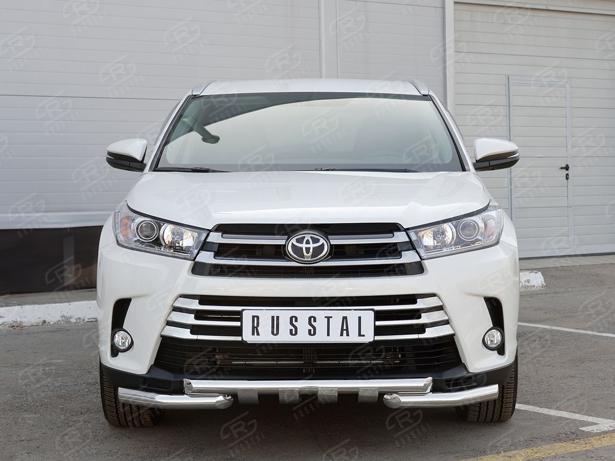 Защита RusStal переднего бампера d63 дуга-d63 секции+клыки для Toyota Highlander III 2016-2026. Артикул THRZ-002618