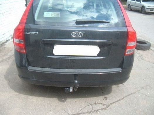 Фаркоп AvtoS для Kia Ceed I хетчбек 5 дв 2007-2012. Артикул KI 13