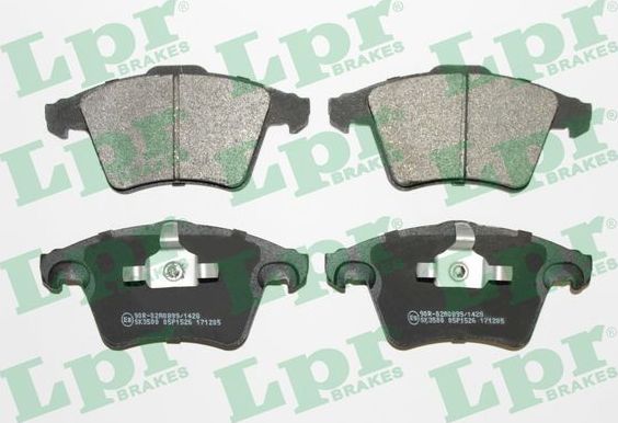 Тормозные колодки AP передние для Volkswagen Transporter T5 2003-2015. Артикул 05P1526