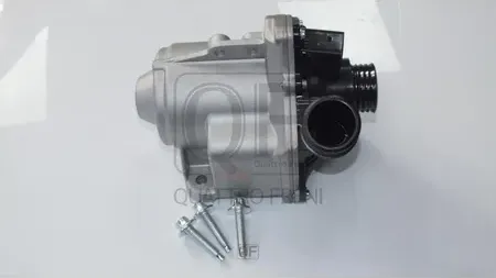 Насос дополнительный системы охлаждения (Quattro Freni). Артикул qf05a00083