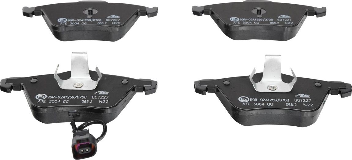 Тормозные колодки ATE. Артикул 13.0460-7227.2