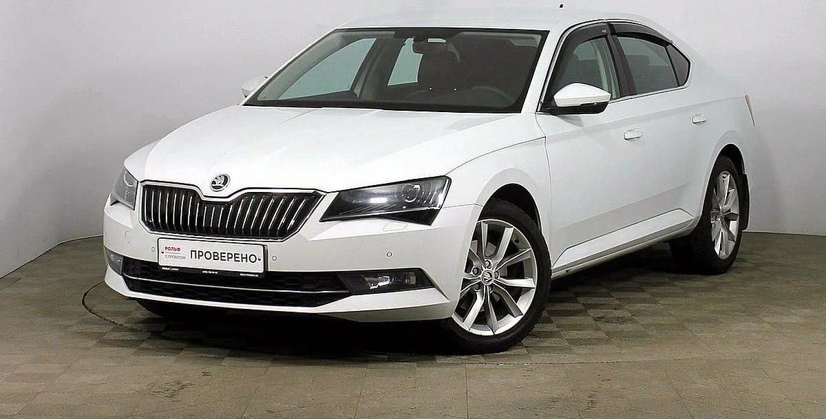 Дефлекторы V-Star для окон с хромированным молдингом Skoda Superb III 2015-2026. Артикул CHR03022