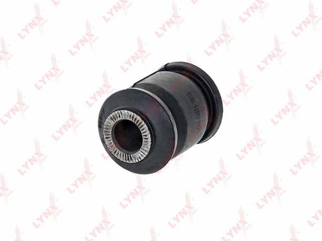 Сайлентблок переднего рычага подвески LYNXauto. Артикул C8571