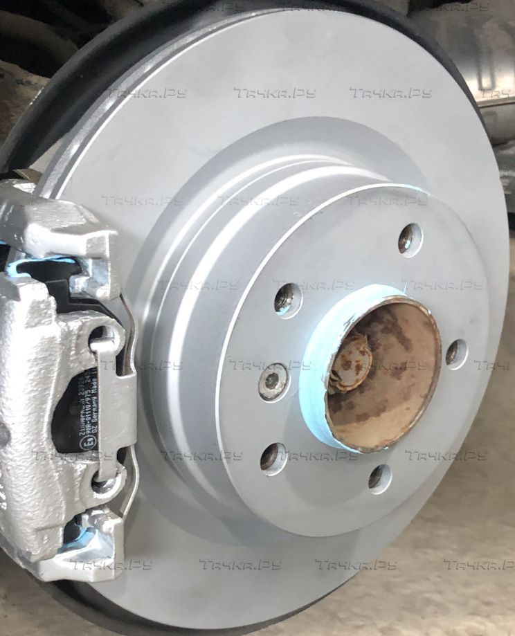 Тормозной диск Zimmermann Coat Z задний для BMW 1 I (E81/E82/E87/E88) 2004-2012. Артикул 150.3426.20