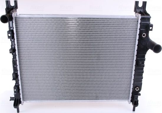 Радиатор охлаждения двигателя Nissens. Артикул 69451