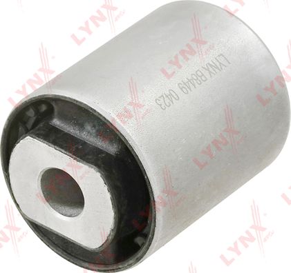 Сайлентблок заднего рычага подвески LYNXauto. Артикул B8449