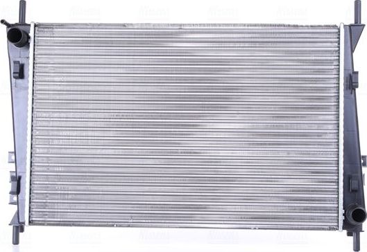 Радиатор охлаждения двигателя Nissens ** FIRST FIT **. Артикул 66704