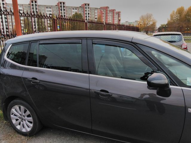 Дефлекторы Heko для окон Opel Zafira C 2011-2026. Артикул 25329
