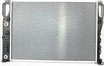 Радиатор охлаждения двигателя BSG (алюминий) для Mercedes-Benz CLS I (C219) 2004-2010. Артикул BSG 60-520-039