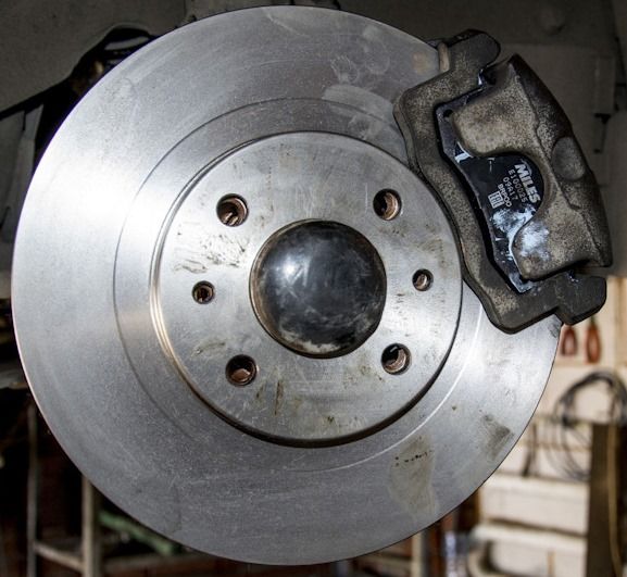 Тормозной диск Miles. Артикул K000075