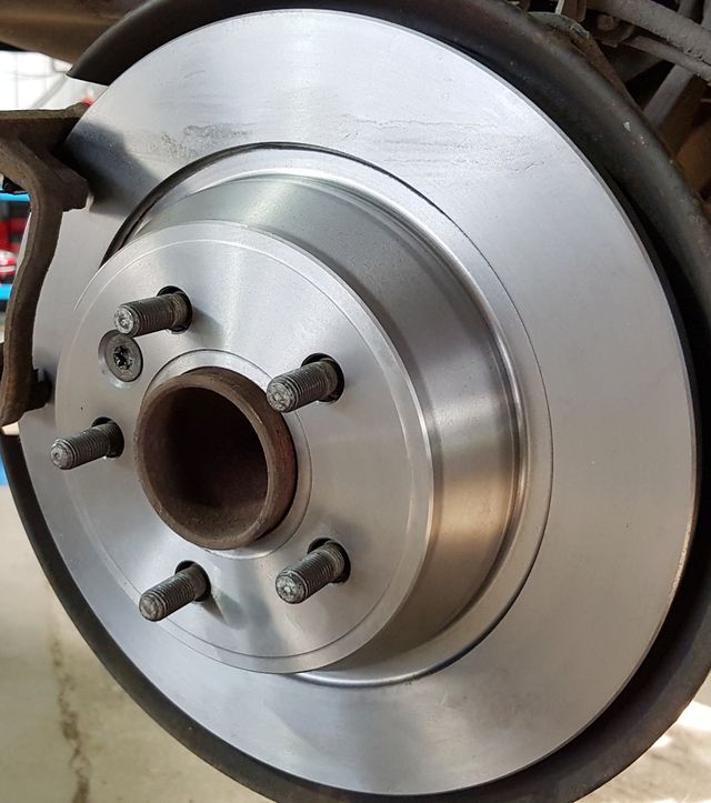 Тормозной диск Bosch. Артикул 0 986 479 254