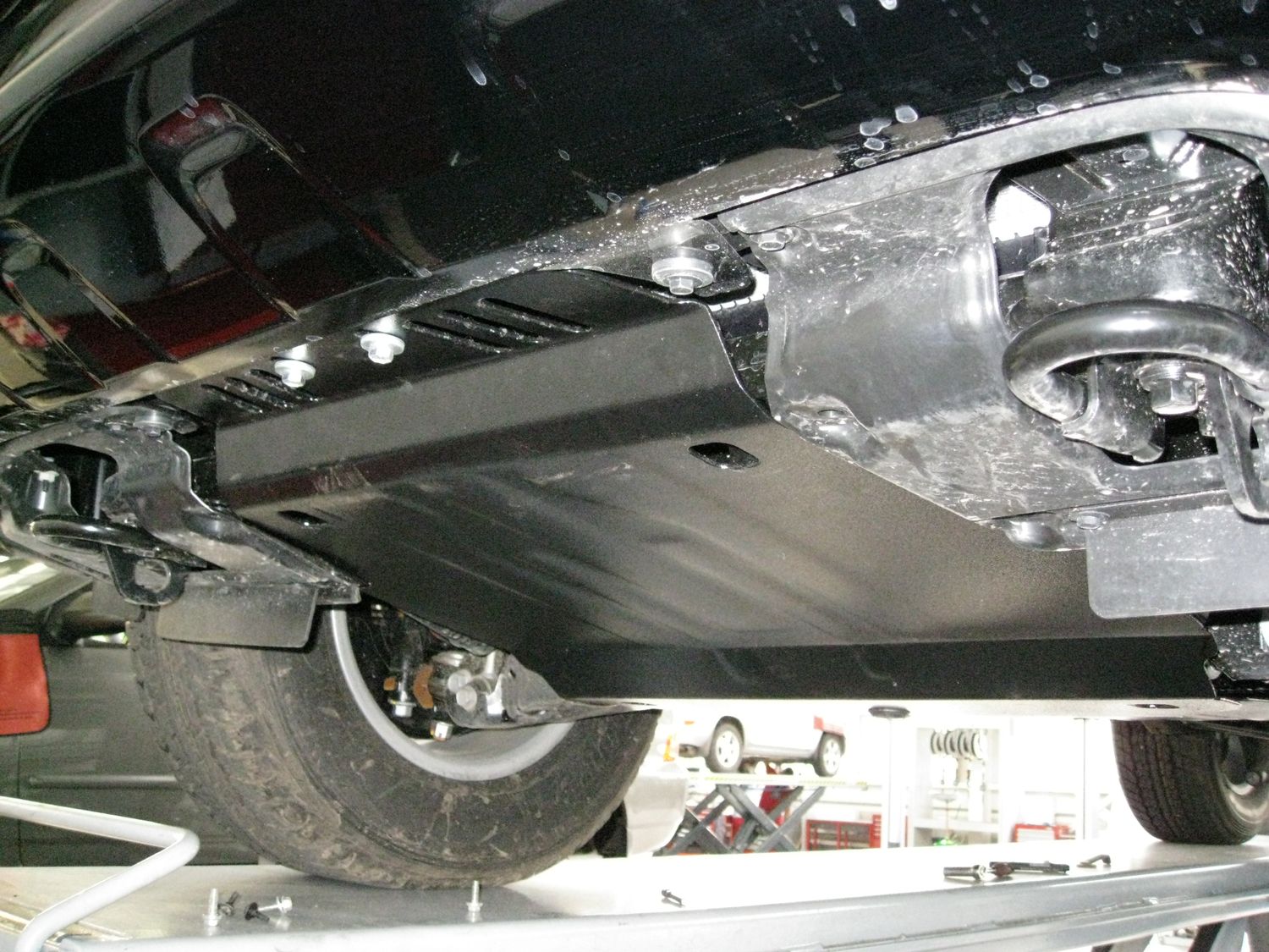 Защита Alfeco для картера, радиатора и КПП Toyota Land Cruiser 200 2007-2015. Артикул ALF.12.05-06st