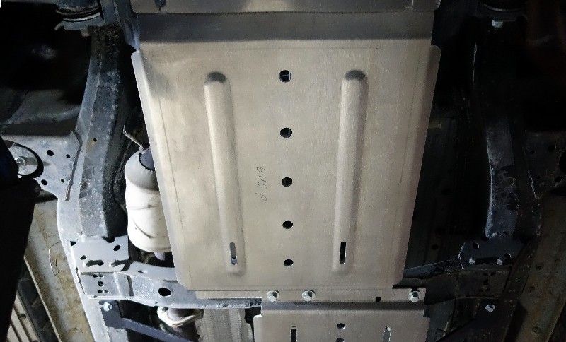 Защита алюминиевая ТСС (4 мм) для КПП JAC T8 Pro 2023-2026. Артикул ZKTCC00645