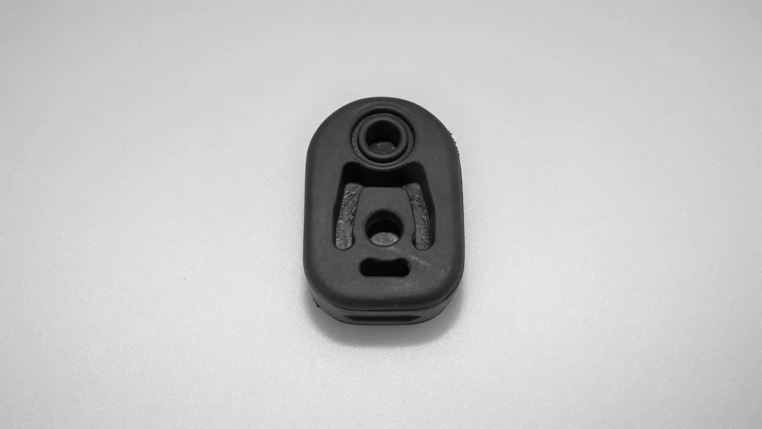 Кронштейн глушителя резиновый Mercedes-Benz W203/W211 (Weso). Артикул K5178