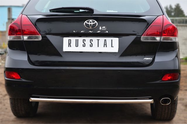Защита RusStal заднего бампера d42 (дуга) для Toyota Venza 2013-2026. Артикул TVZ-001481