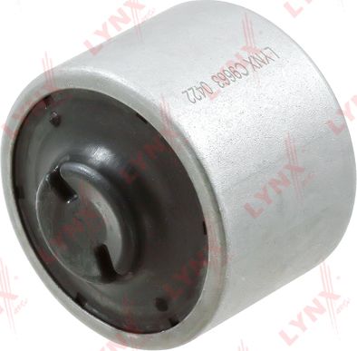 Сайлентблок переднего рычага подвески LYNXauto. Артикул C9663
