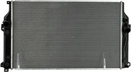 Радиатор охлаждения двигателя Nissens ** FIRST FIT **. Артикул 607185