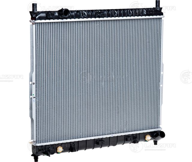 Радиатор охлаждения двигателя Luzar для SsangYong Rexton I 2006-2007. Артикул LRc 1725