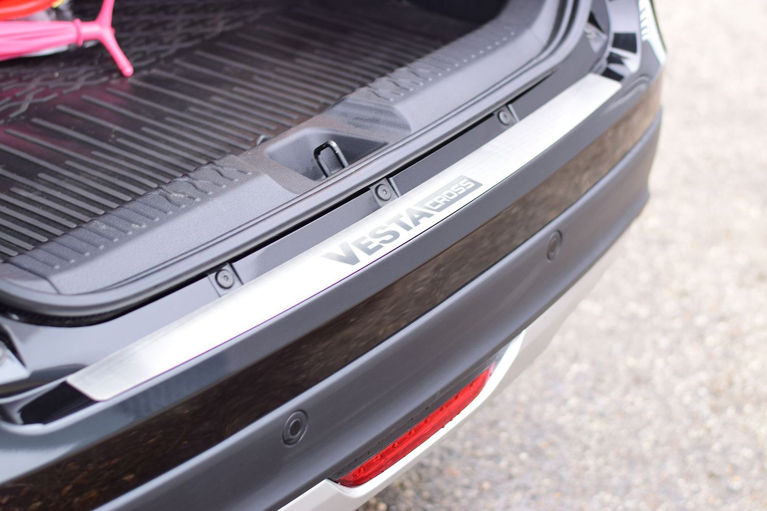 Накладка PT Group на задний бампер (НПС) для Lada Vesta SW Cross 2017-2026. Артикул 01412601