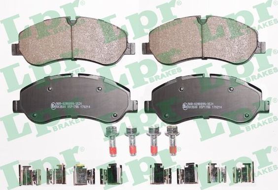 Тормозные колодки LPR. Артикул 05P1786