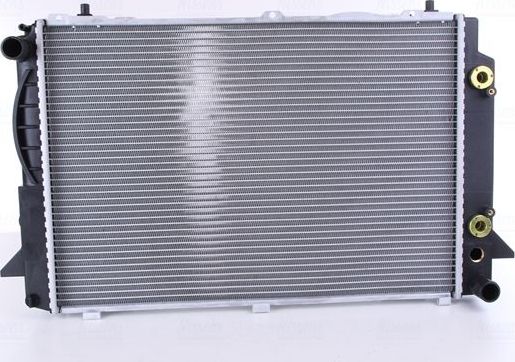 Радиатор охлаждения двигателя Nissens. Артикул 60469A