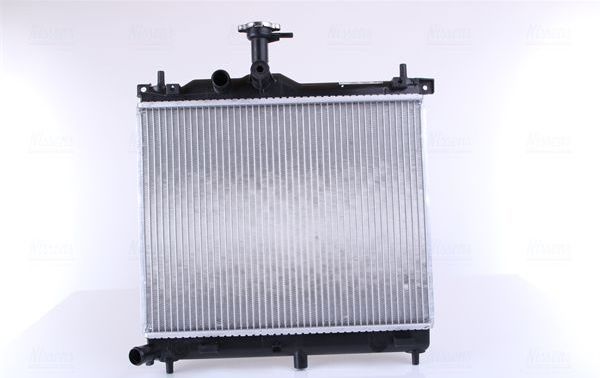 Радиатор охлаждения двигателя Nissens. Артикул 67610