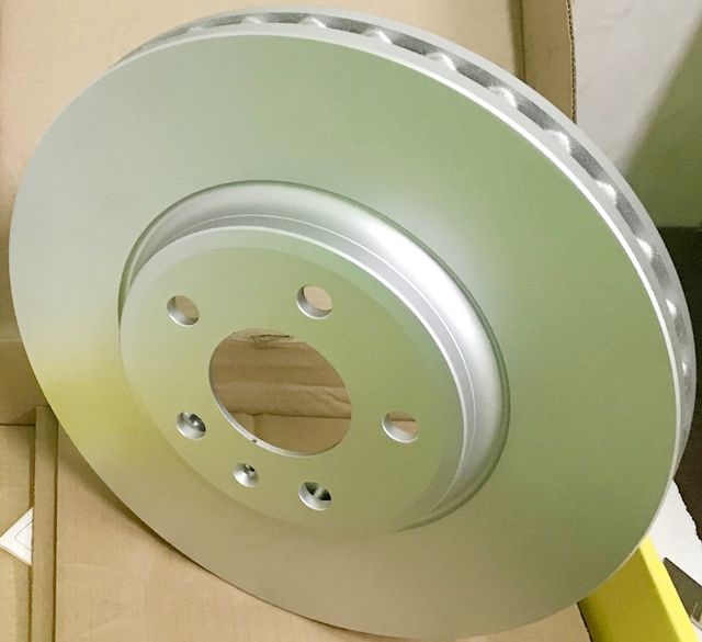 Тормозной диск Textar Pro+ передний для Audi A5 I (8T) 2007-2017. Артикул 92160005