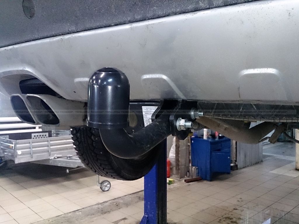 Фаркоп Imiola для Volvo XC70 II 2007-2016. Артикул V.015