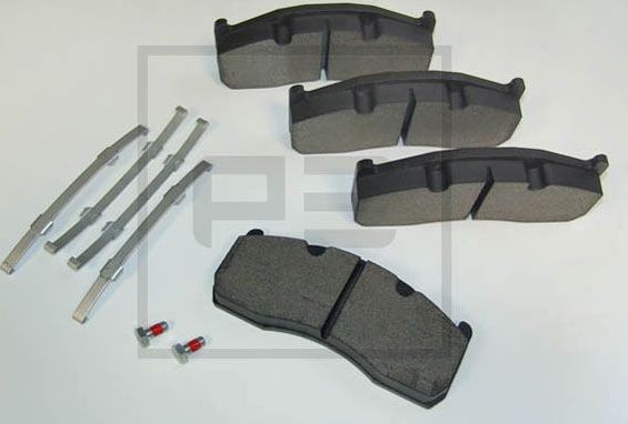 Тормозные колодки PE Automotive. Артикул 086.334-00A