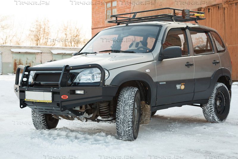 Бампер РИФ силовой передний Chevrolet Niva с защитной дугой