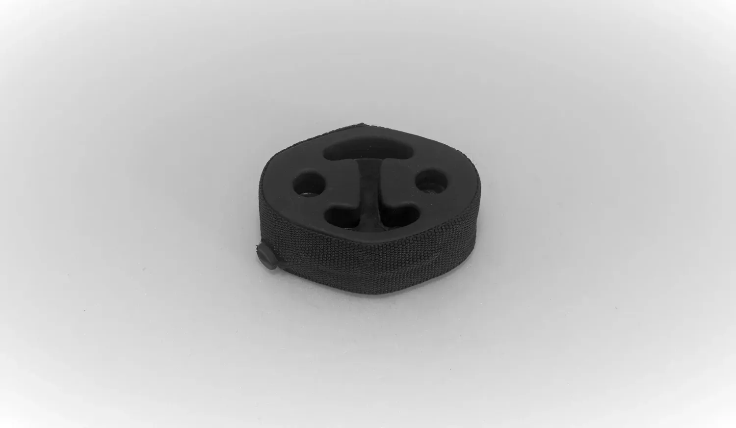 Кронштейн глушителя резиновый Ford / Land Rover / Mazda (Weso). Артикул K5-107