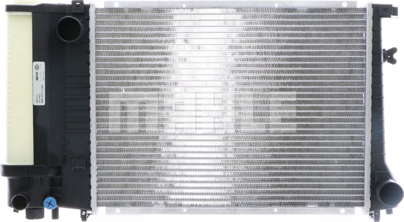 Радиатор охлаждения двигателя Mahle Behr. Артикул CR 495 000S