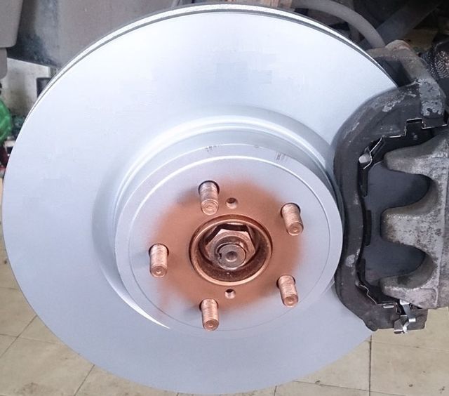 Тормозной диск Textar Pro передний для Subaru Outback IV 2009-2014. Артикул 92236503