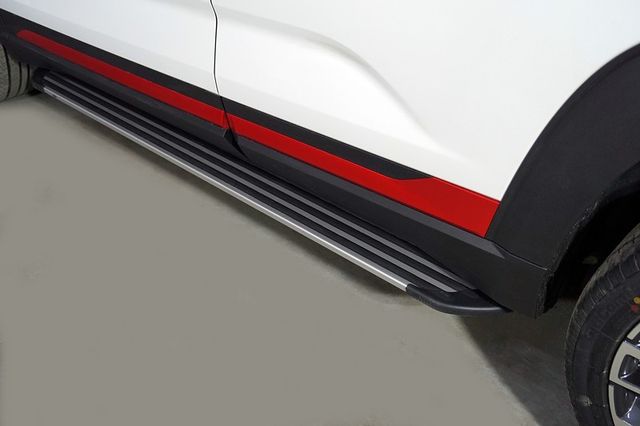 Пороги алюминиевые ТСС Slim Line Silver 1720 мм для Changan CS35 Plus 2WD 1.5T 2023-2026. Артикул CHANCS35PL23-12S