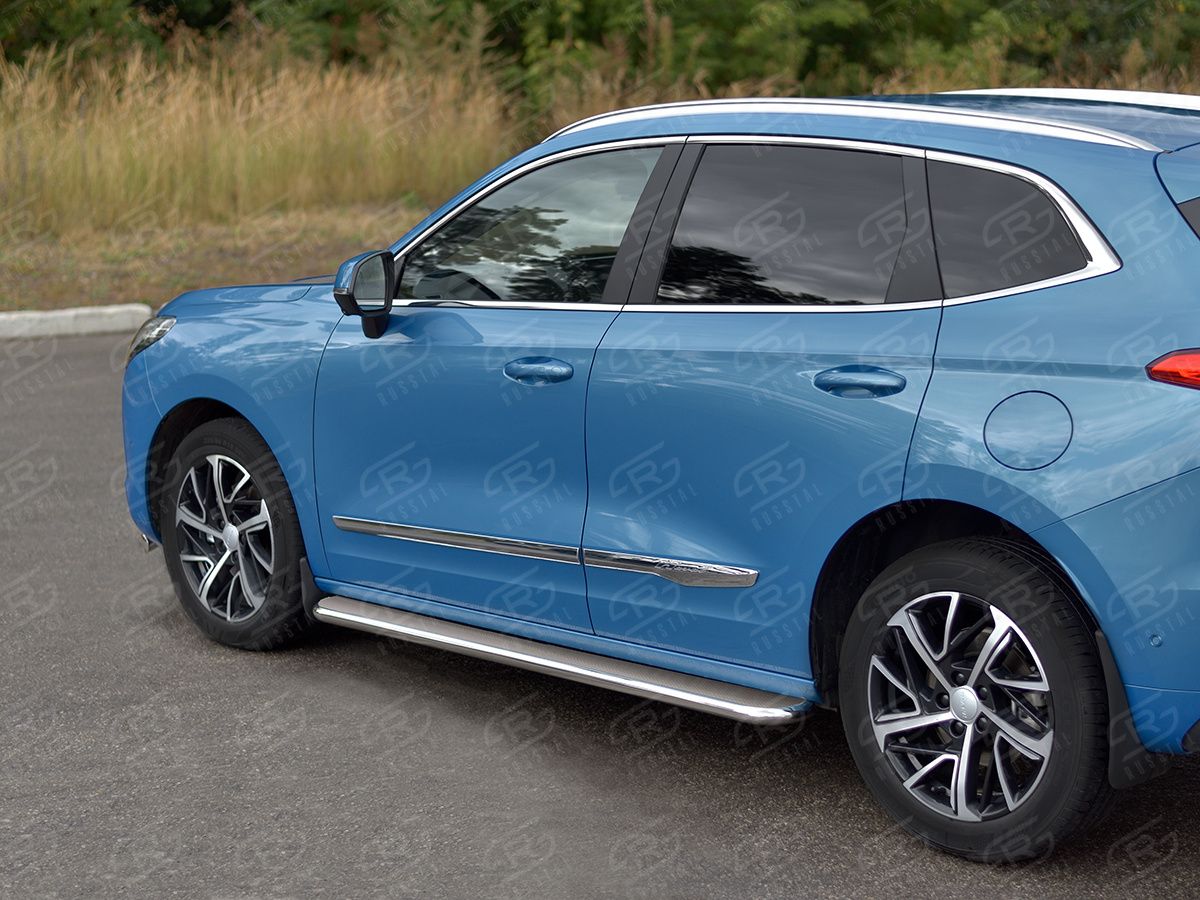 Защита порогов алюминиевые RusStal труба d42 с листом (Лист нерж, проф. нерж) (вариант 3) для Haval Jolion 1.5 2WD 2021-2026. Артикул HJOLL-0039893