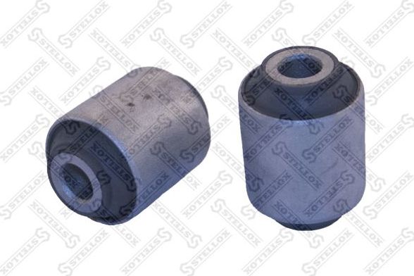 Сайлентблок переднего рычага подвески Stellox. Артикул 87-72007-SX