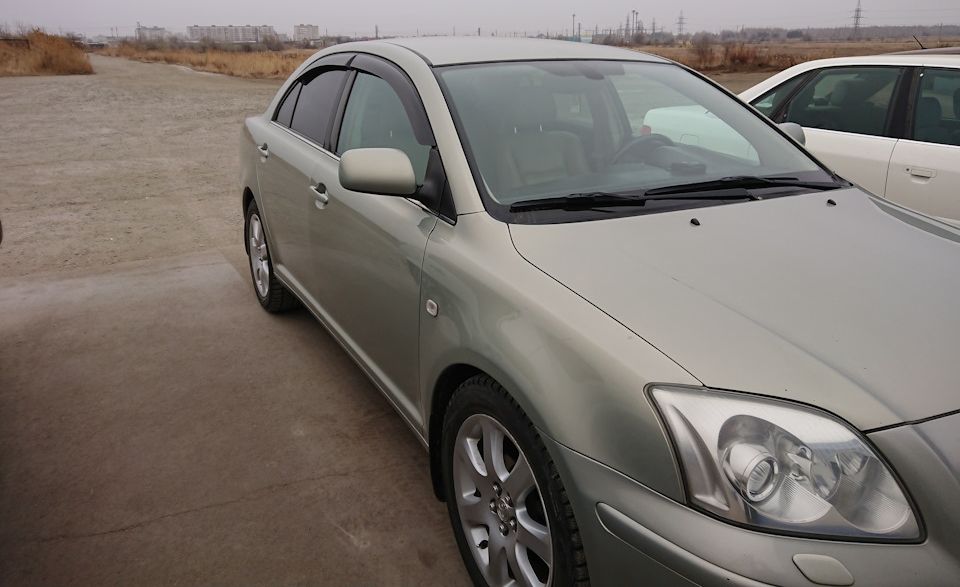 Дефлекторы Cobra Tuning для окон Toyota Avensis II седан 2003-2008. Артикул T20303
