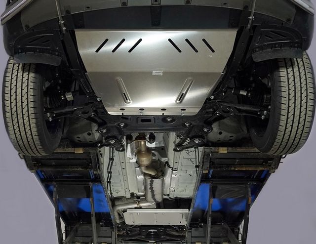 Защита алюминиевая ТСС (4 мм) для картера, КПП и бака Chery Tiggo 8 Pro 2021-2026. Артикул ZKTCC00479K