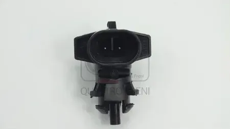 Датчик температуры воздуха внешний (Quattro Freni). Артикул qf40q00090