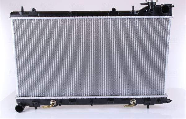 Радиатор охлаждения двигателя Nissens. Артикул 67726