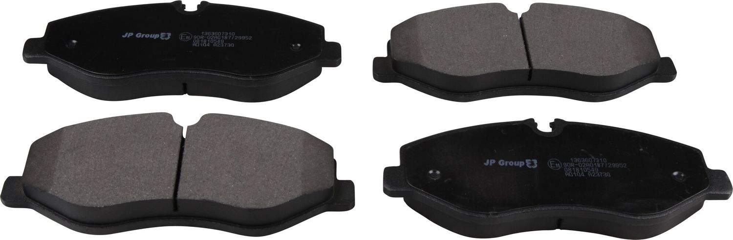 Тормозные колодки JP Group. Артикул 1363607310