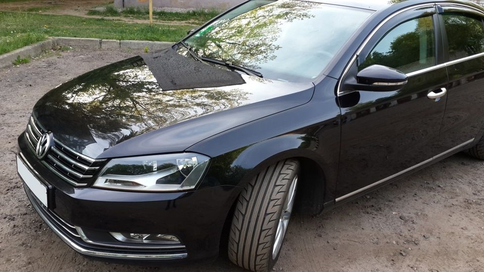 Дефлекторы V-Star для окон (с хром. молдингом) Volkswagen Passat B7 седан 2010-2014. Артикул CHR17085