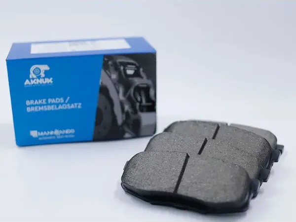 КОЛОДКИ ТОРМОЗНЫЕ ДИСКОВЫЕ ЗАДНИЕ AKNUK TOYOTA LAND CRUISER 200 (J2), Aknuk. Артикул BP4123