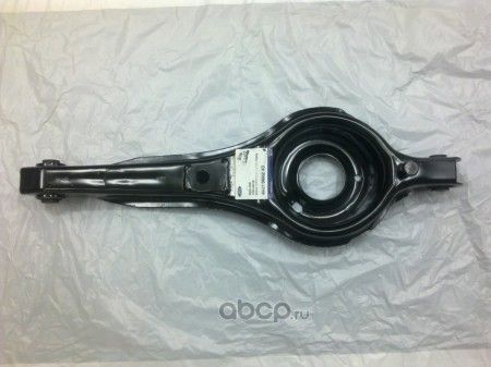 Сайлентблок переднего рычага подвески Ford. Артикул 1357317