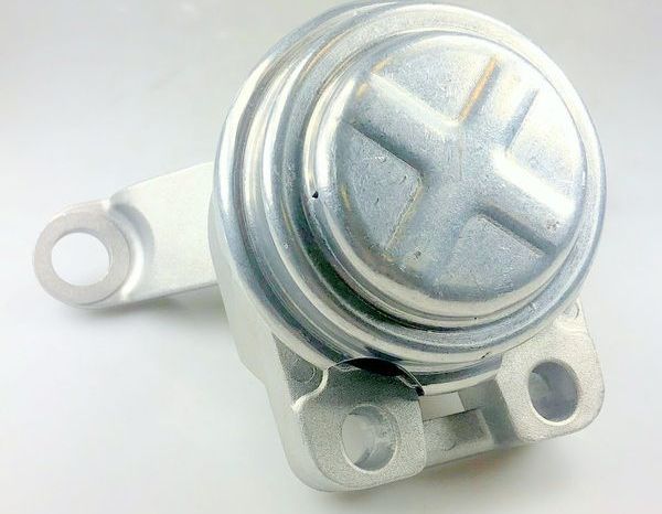 Подушка (опора) двигателя Hutchinson. Артикул 594748