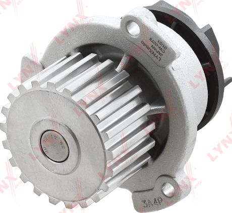 Помпа (водяной насос) LYNXauto. Артикул CW-0078