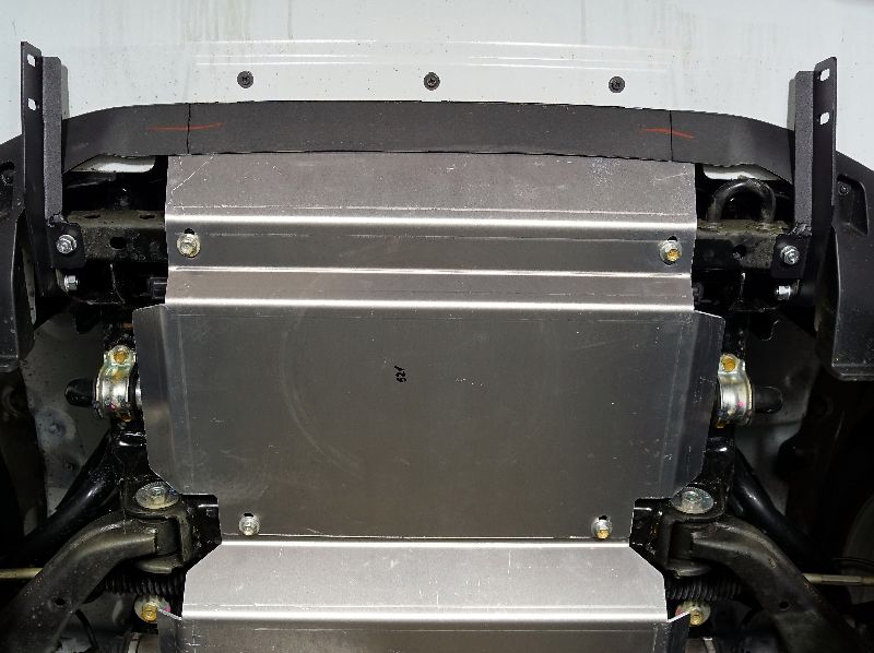 Защита алюминиевая ТСС (4 мм) для радиатора Isuzu D-Max III 2019-2026. Артикул ZKTCC00521